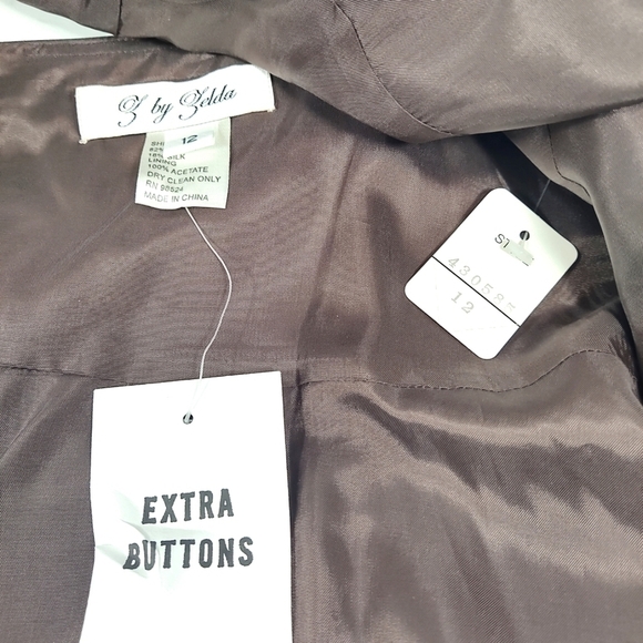 Z by Zelda trendy women's silk skirt in a deep plum color Size: 12 - Picture 6 of 7